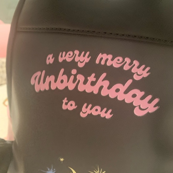 Disney Loungefly Alice in Wonderland Leather Character Backpack - Picture 5 of 11